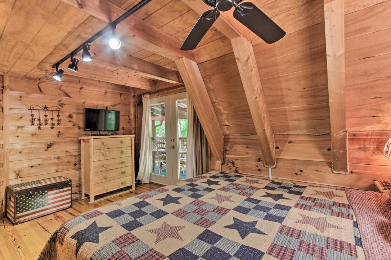 A-Frame Cabin With Hot Tub Less Than 1 Mi To Ober Gatlinburg Villa Bagian luar foto