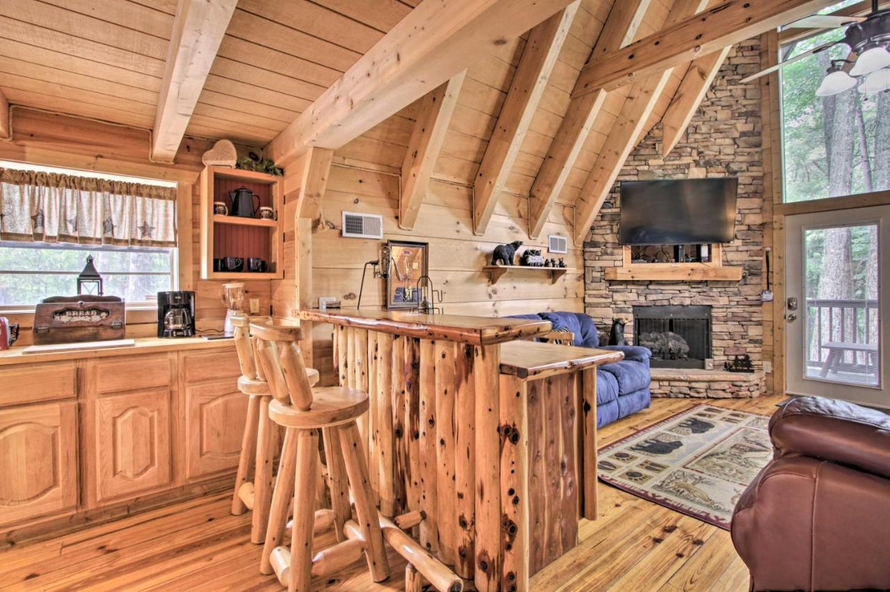 A-Frame Cabin With Hot Tub Less Than 1 Mi To Ober Gatlinburg Villa Bagian luar foto